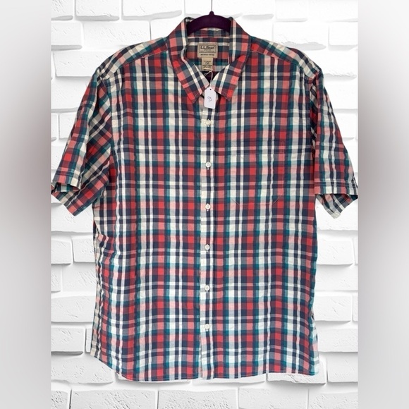 L.L. Bean Short Sleeve Men’s Large Slightly Fitted Red Blue Striped Plaid Shirt - Picture 1 of 10